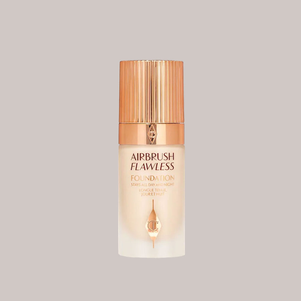 
                      
                        Charlote tilbury AIRBRUSH FLAWLESS FOUNDATION
                      
                    