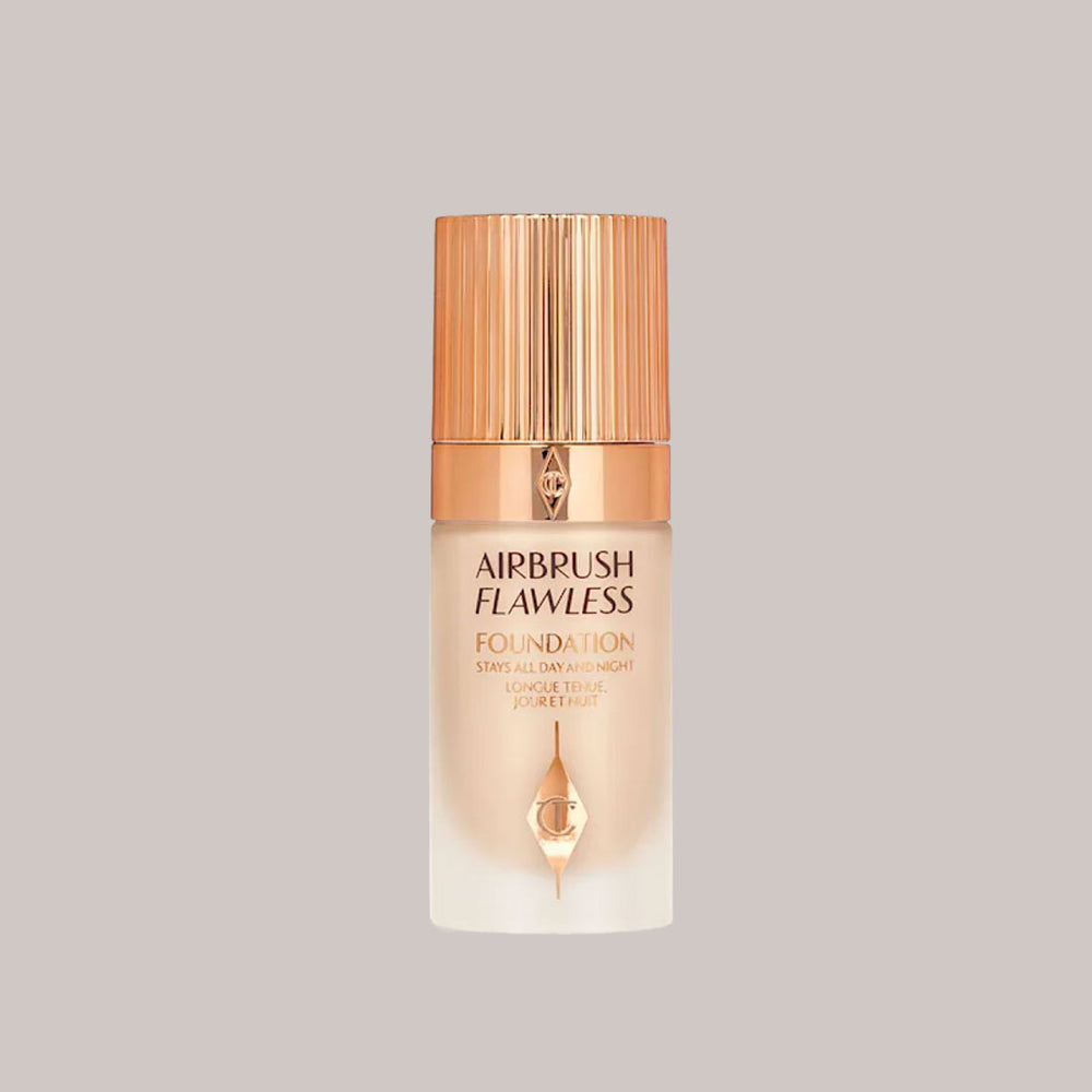 
                      
                        Charlote tilbury AIRBRUSH FLAWLESS FOUNDATION
                      
                    