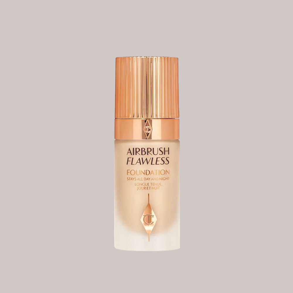 
                      
                        Charlote tilbury AIRBRUSH FLAWLESS FOUNDATION
                      
                    