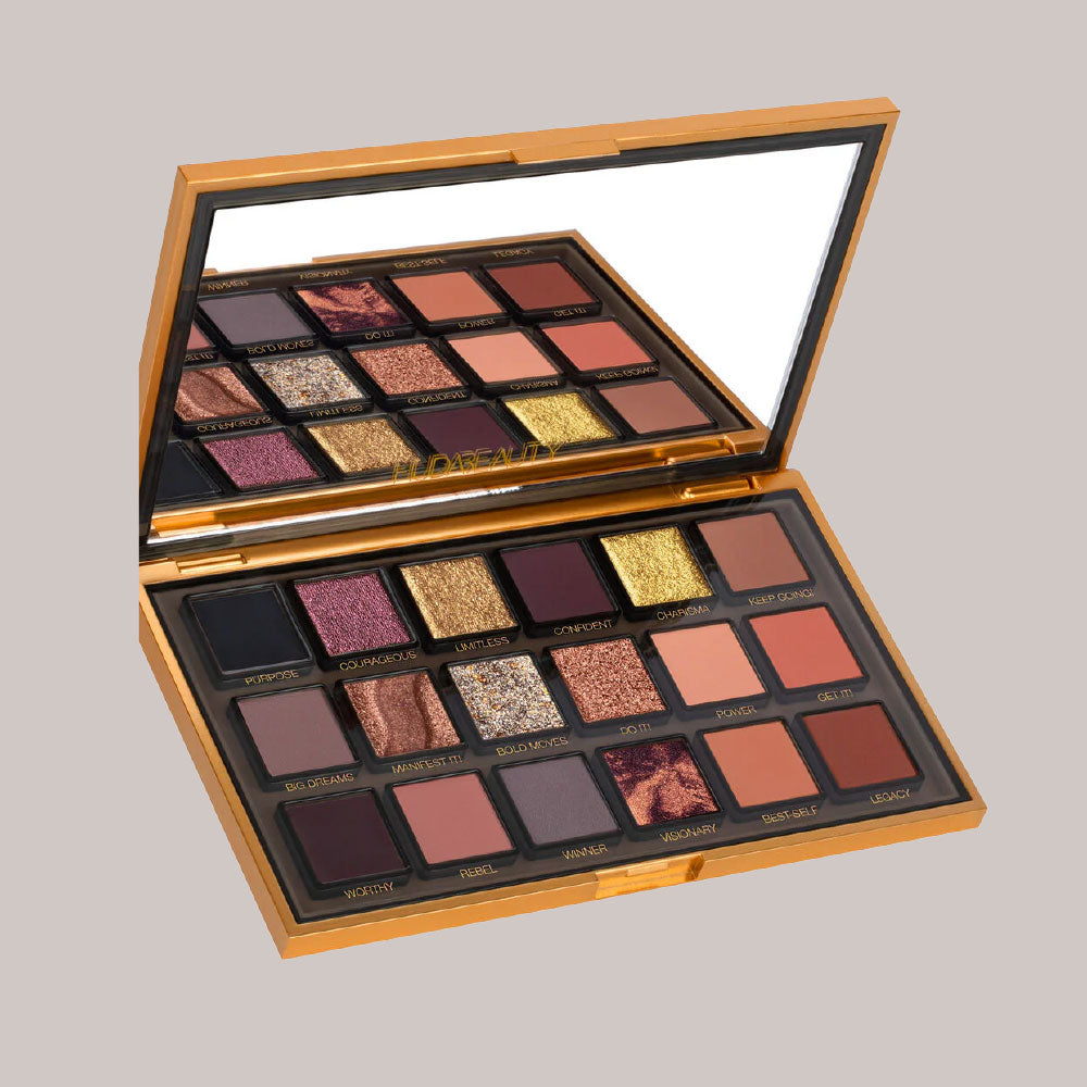 Huda Beauty Empowered Eyeshadow Palette